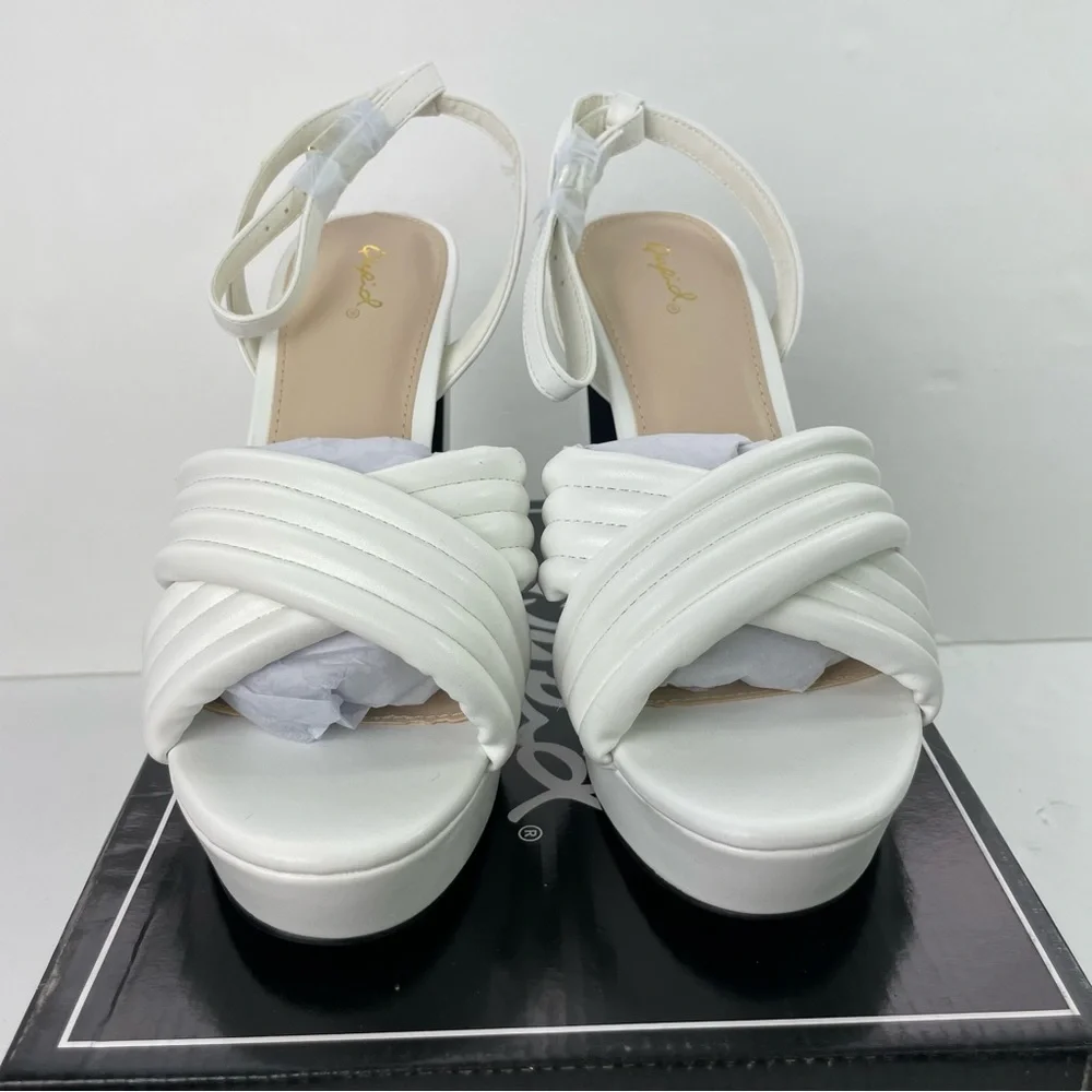 Qupid‎ White Quilted Platform Block Heel Ankle Strap Sandals